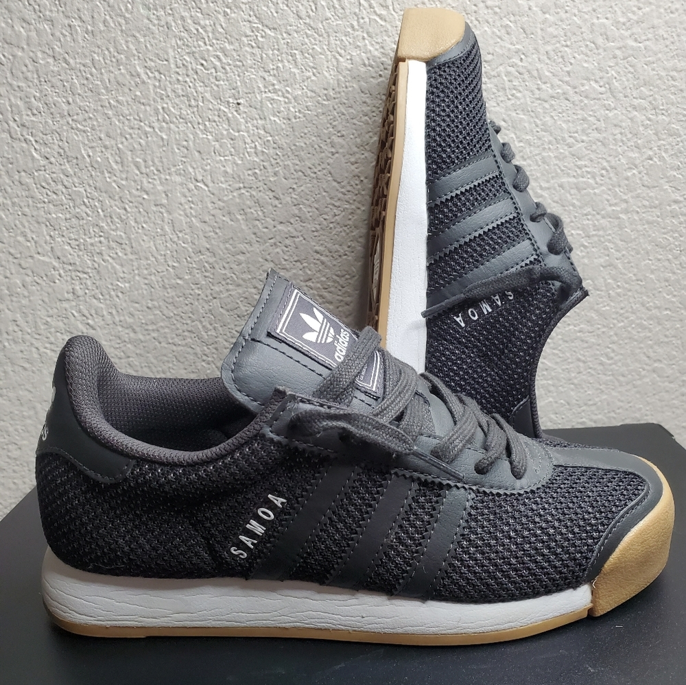 Adidas Samoa, dark gray, gum rubber sole